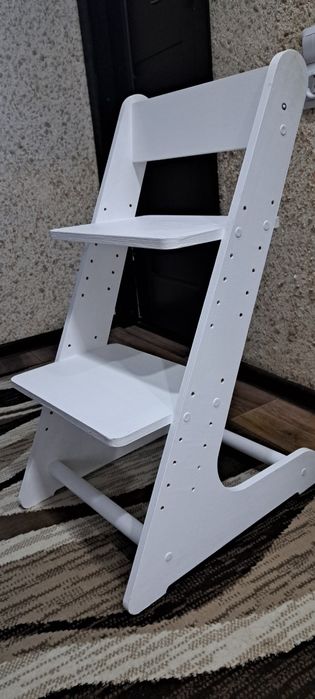Продам растущий стул