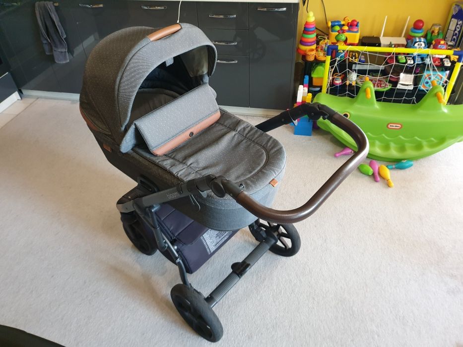 Бебешка количка 3в1 Roan Bloom