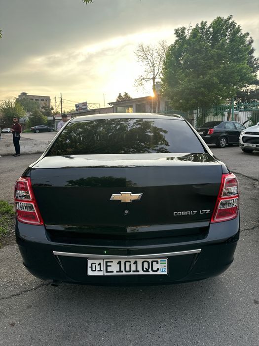 Chevrolet Cobalt 2024 — 4