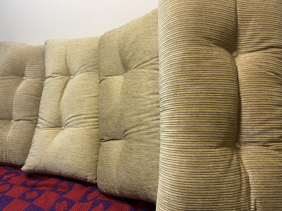 Подушки для дивана большие