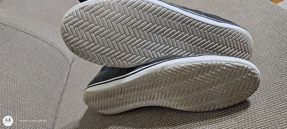 Обувки маратонки Adidas, Kswiss - цената се коментира.