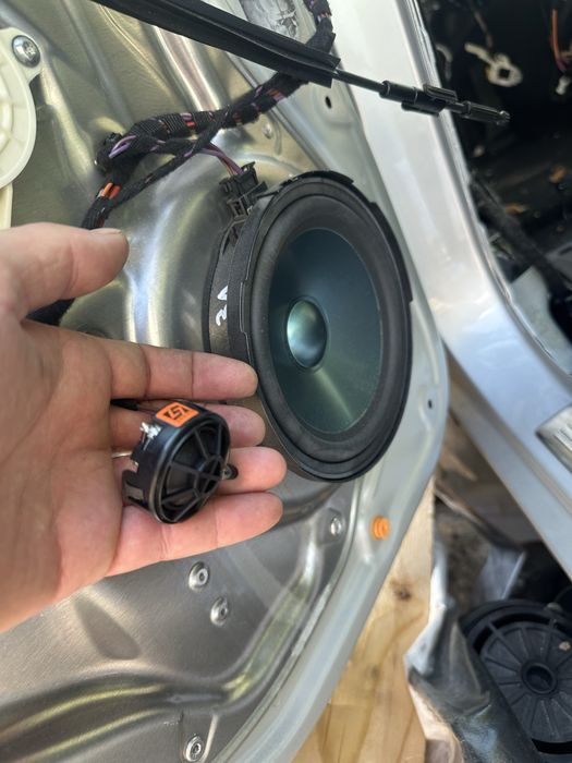 Озвучение Harmann Kardon Mercedes E class W212