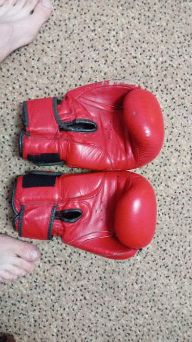 Продам баксерские перчи
