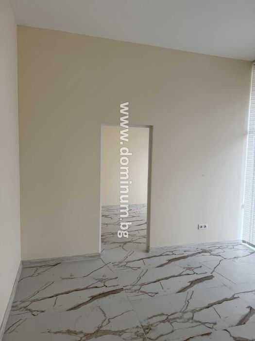Дава се под наем Офис в София, Връбница 2 - 84 кв.м за 1000 € - Снимка #2