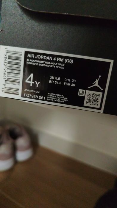 Adidași Jordan 36