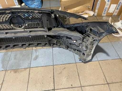 Mercedes Cls W257 bara fata amg grila capota diamond centrala