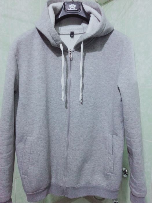 Продам толстовки муж и жен