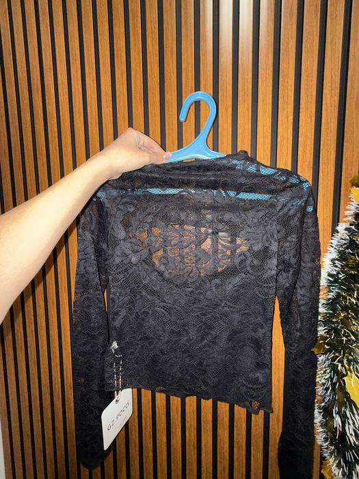 Кружевной лонгслив Черный