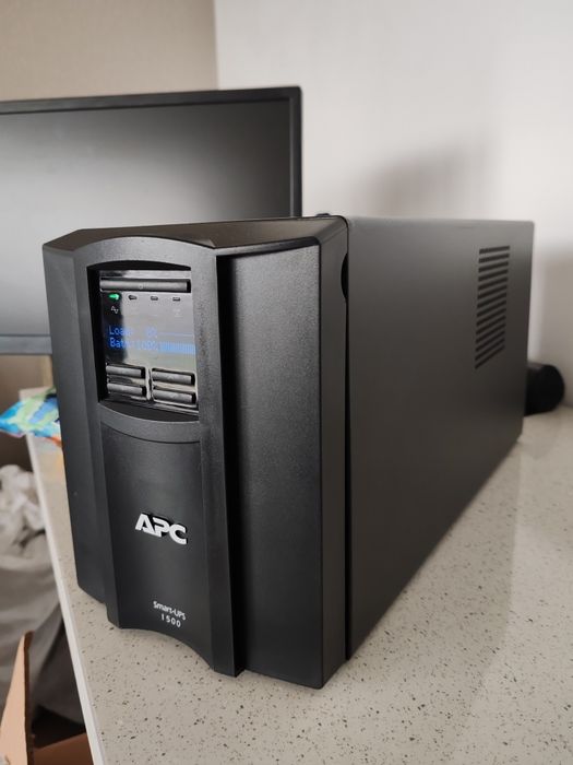 UPS smart APC SMT1500IC, 1500VA, 1000W, 8x prize