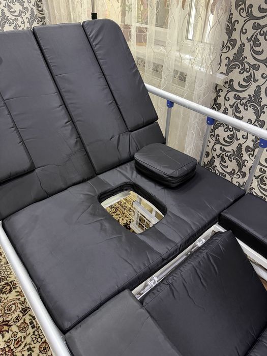 Медицинская кровать для лежачих больных