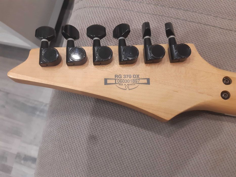 Китара Ibanez RG370DX, BOSS AC-3, Digitech TRIO Band creator