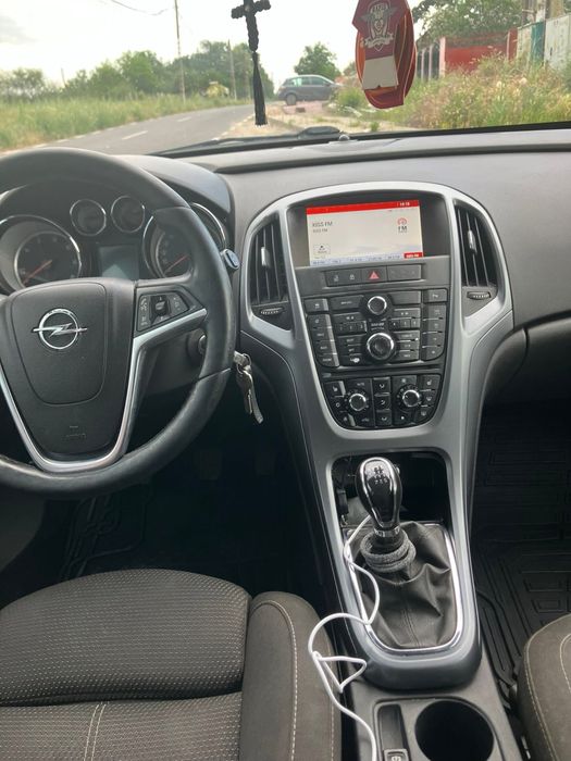 Opel Astra J 2016 E6 1.6d