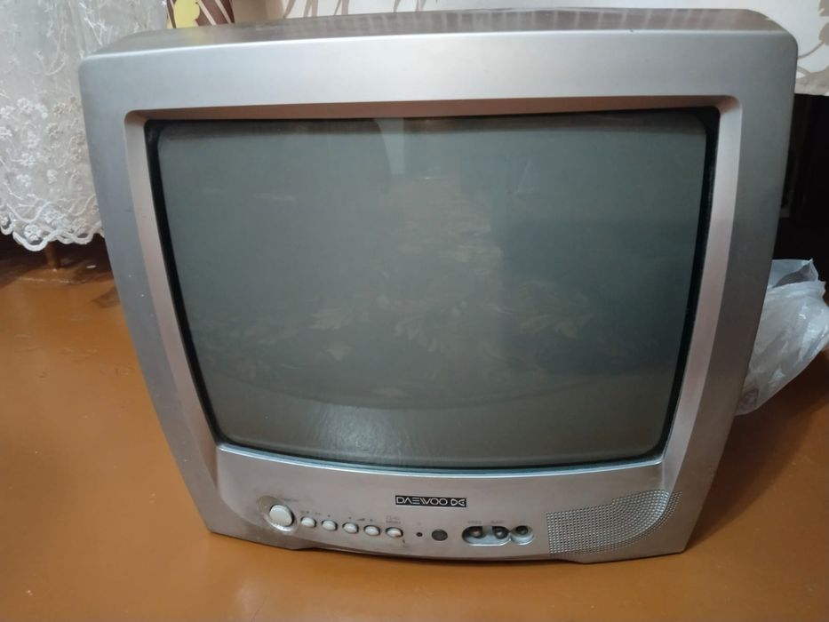 Продам телевизор рабочий