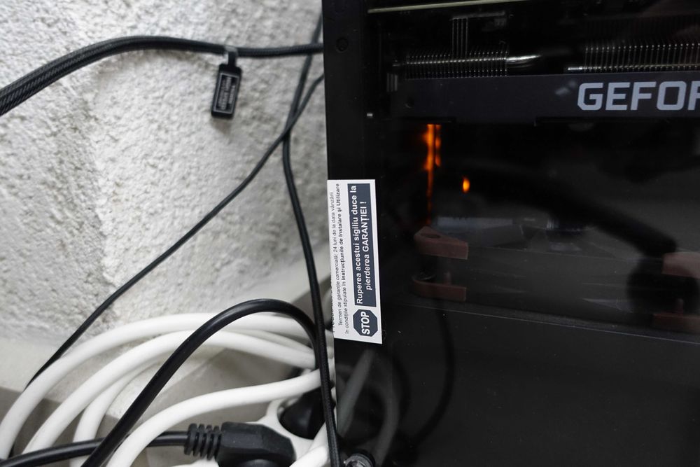 Vand PC (Gaming sau workstation)