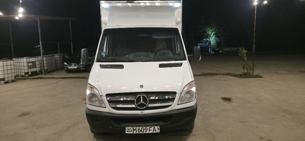 Mersedes Benz Sprinter