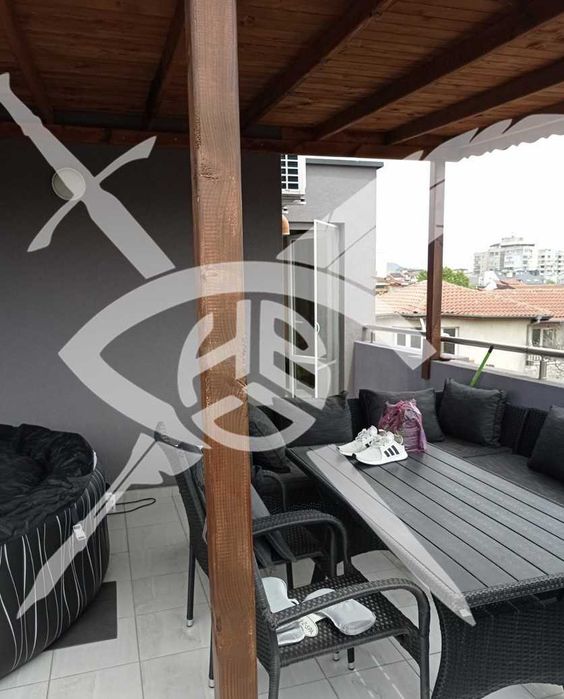 Четиристаен апартамент в кв.Колхозен пазар - 47111