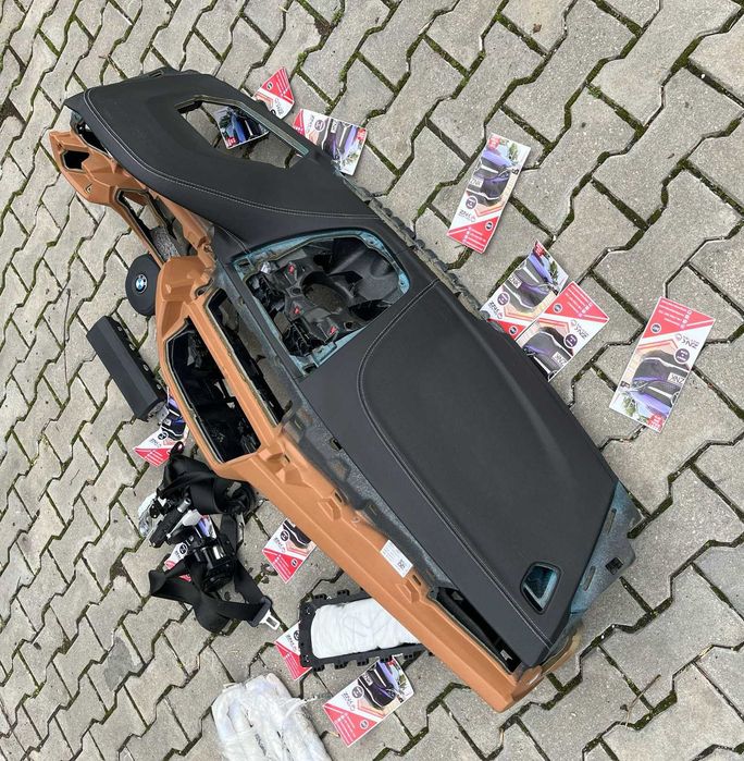 BMW G30 - plansa bord HUD piele - kit airbag - centuri de siguranta