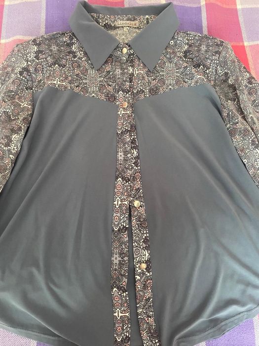 Продам Женские рубашки