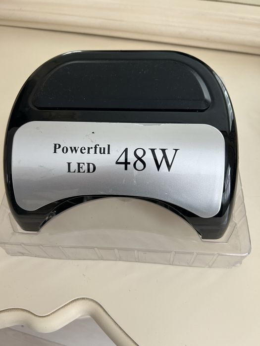 Led лампа для маникюра