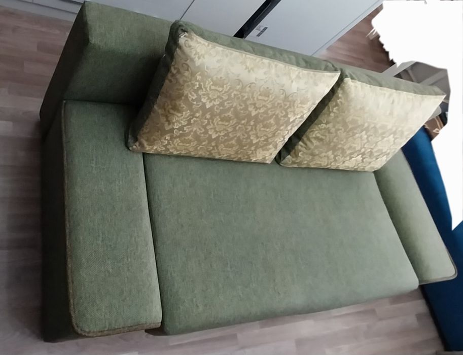 Срочно продам диван тахта
