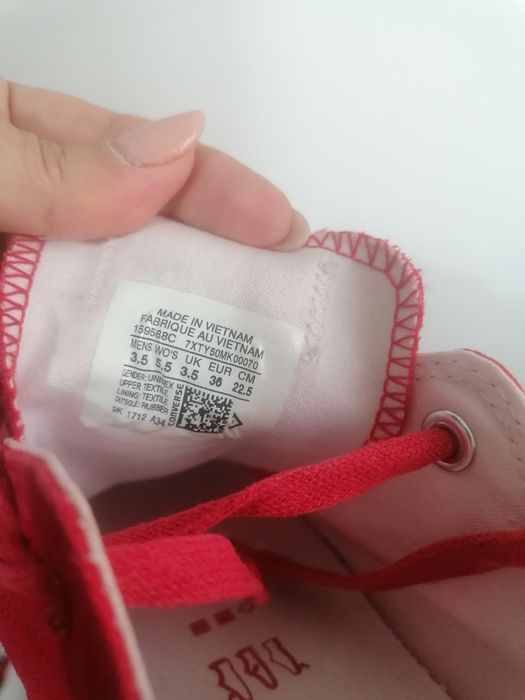 Converse stare foarte bună