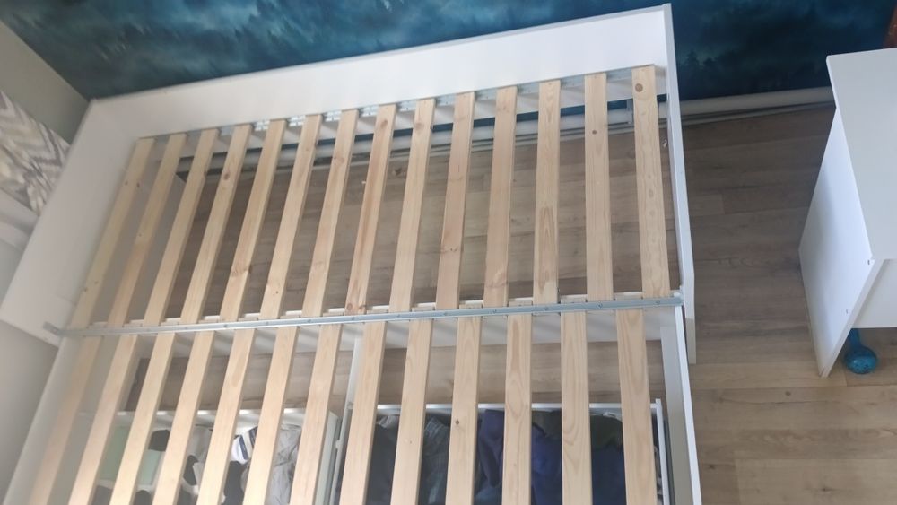 Продам кровать икеа