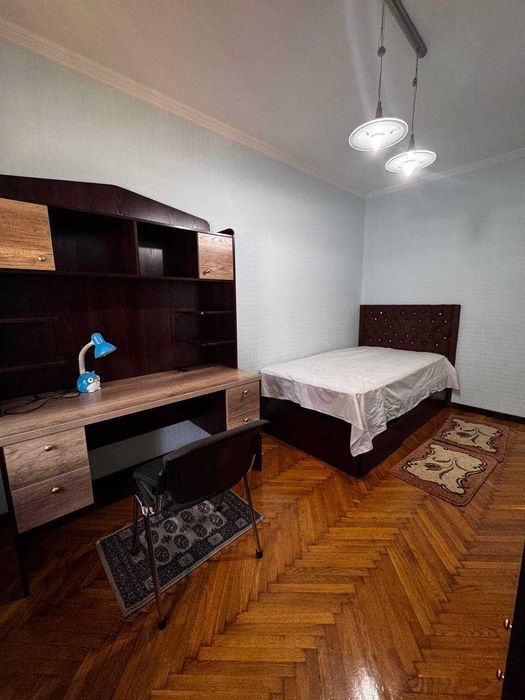 Ц1 Ул Салык азимова 4\2\4