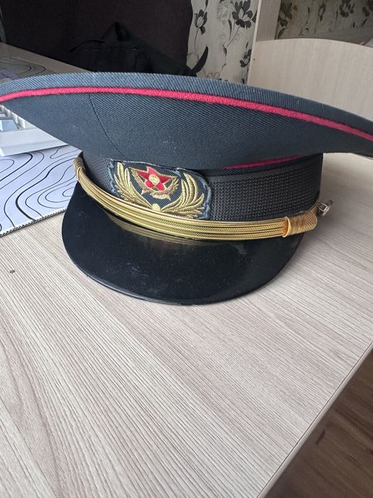 Продаётся военная фуражка