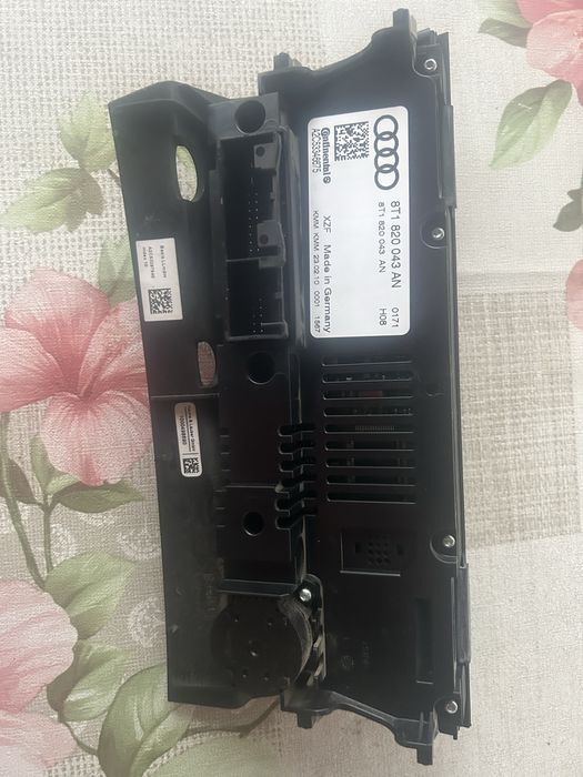 Панел за климатроник