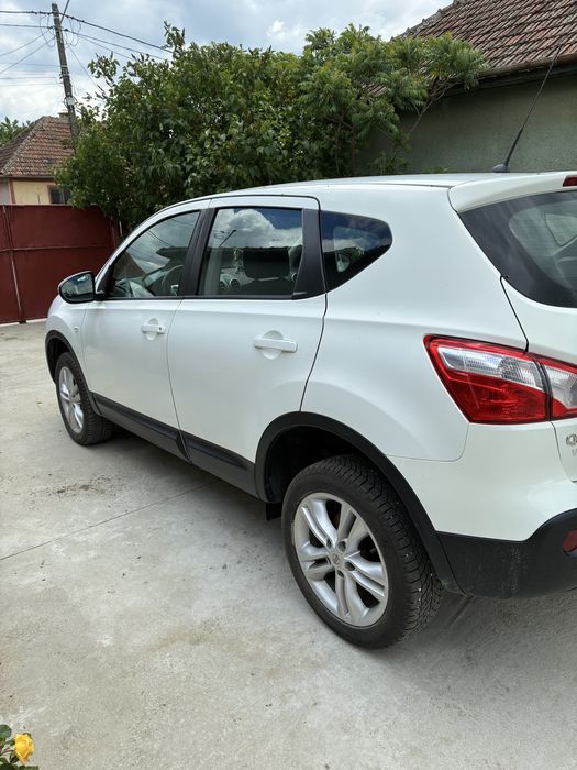 Nissan Qashqai J10 2012 1.5 dci 110 cp