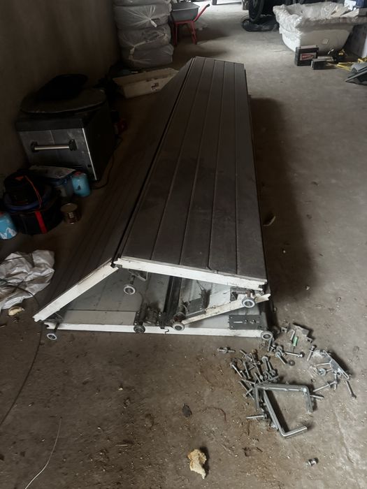 Продам гаражные ворота
