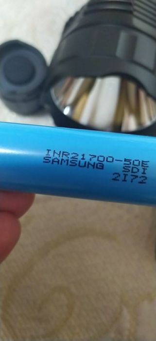 Фонарь мощный дальнобойный