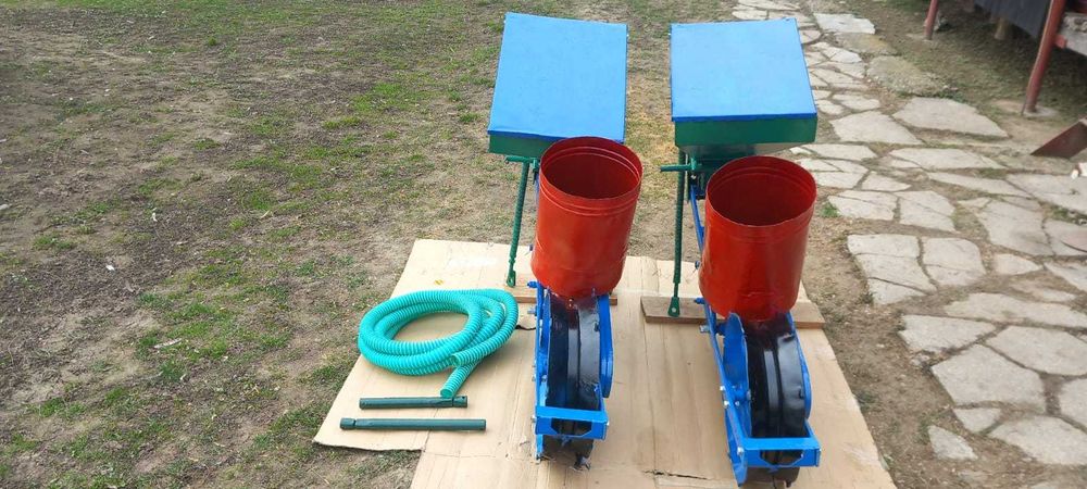 2 sectii semanatoare prasitoare cu fertilizare