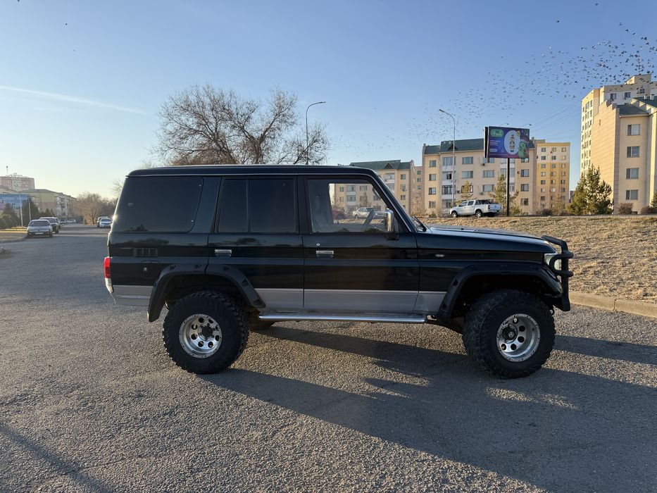 Land cruiser prado 78