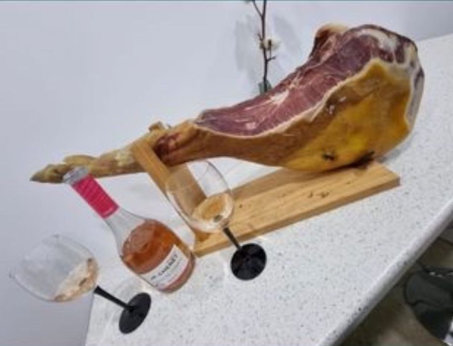 Suport jambon Seranno cutit și pila