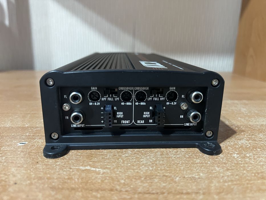 Усилитель автомобильный