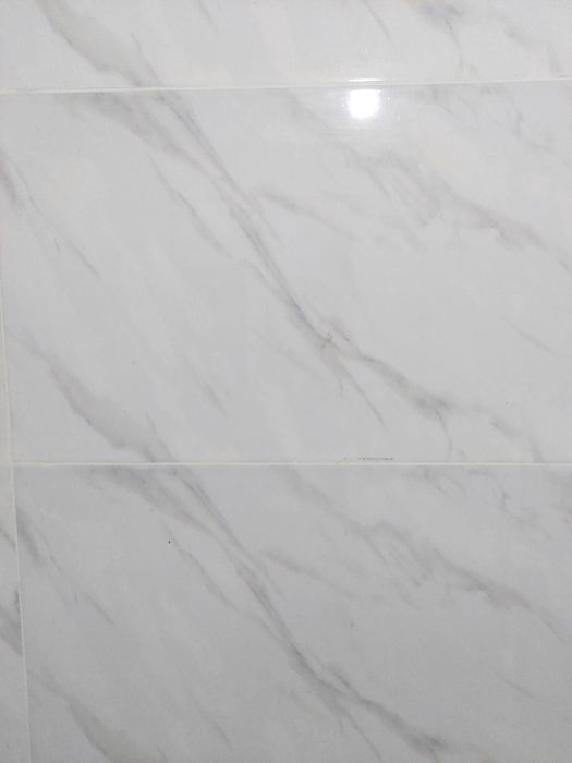 Malyarka ishlari kafel laminat parket oboy ataçenta imulsya fasad