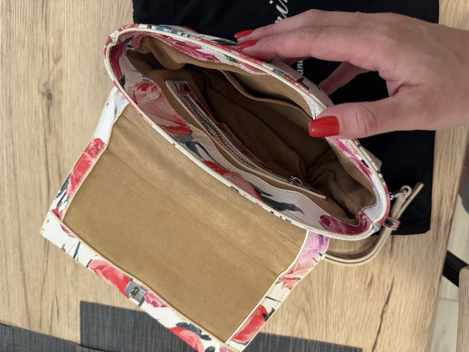 Чанта дамска Blumarine