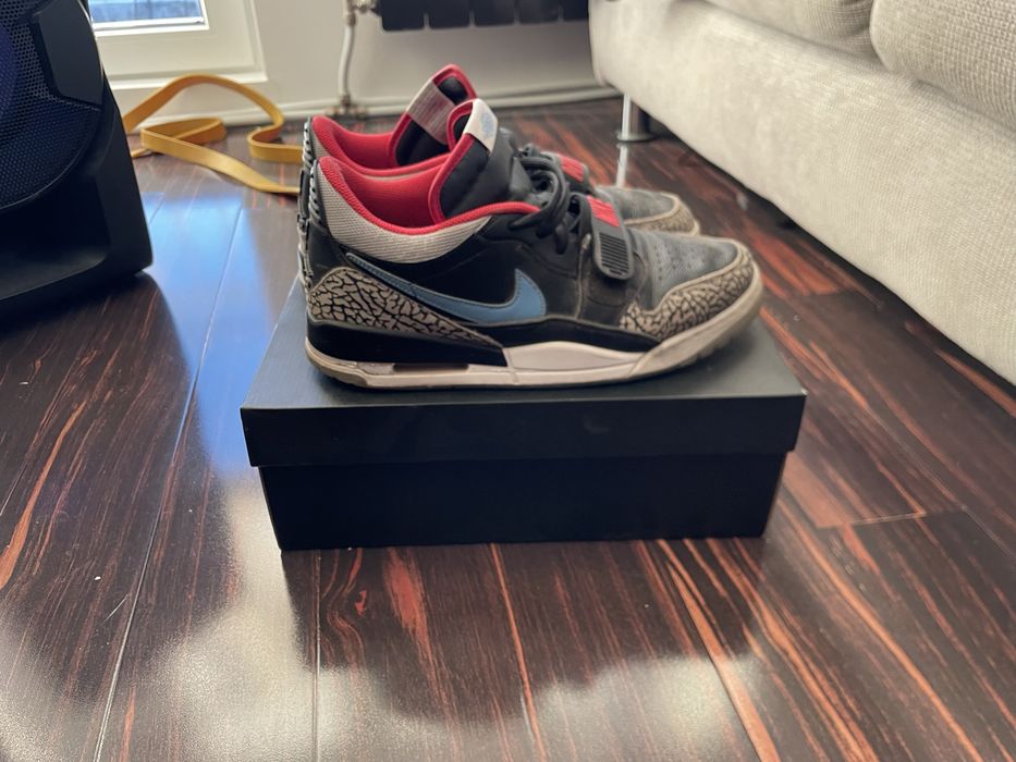 Jordan Legacy 312 low Chicago flag GS 2022