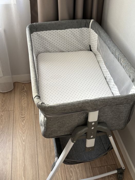 Продам детскую кровать- колыбель