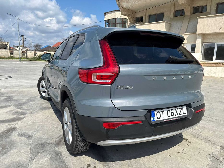 VOLVO XC40 2020 — imagine 4