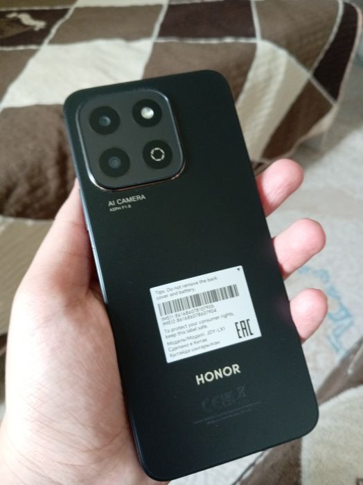 Хонор х6б почти новый