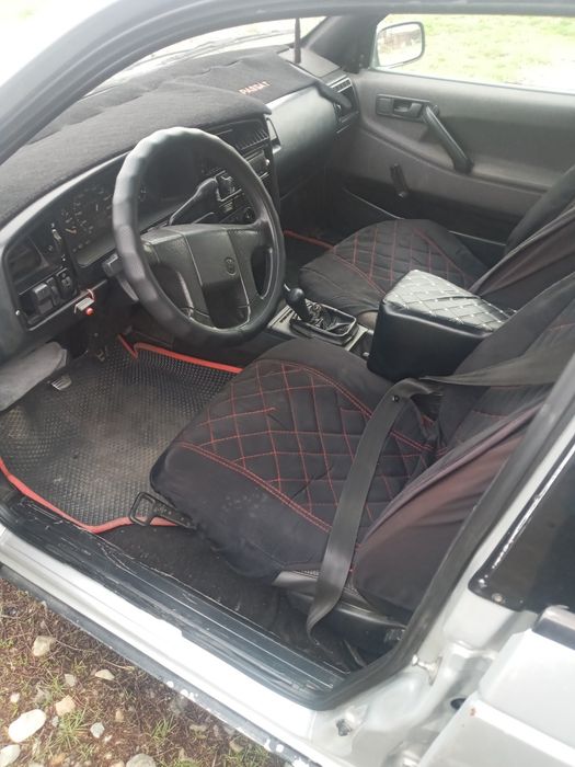 Машина Passat Volkswagen