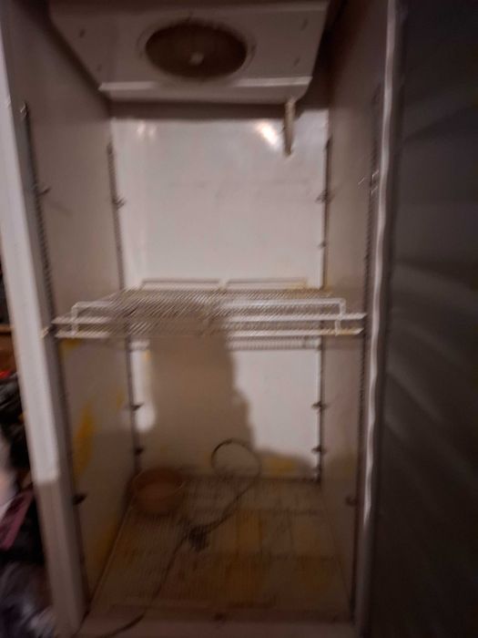 Шкеаф холоделник