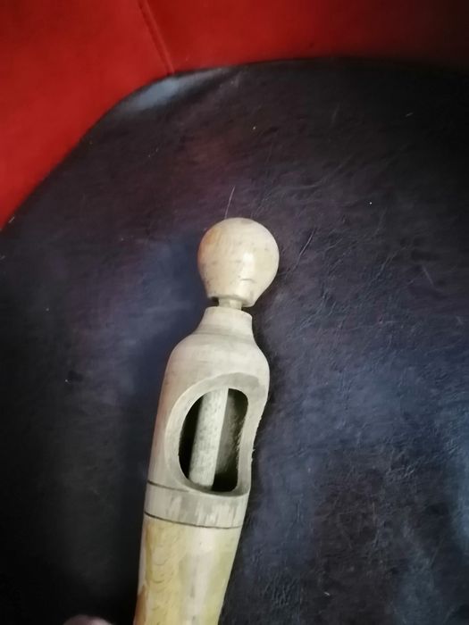 Rasnita veche lemn piper