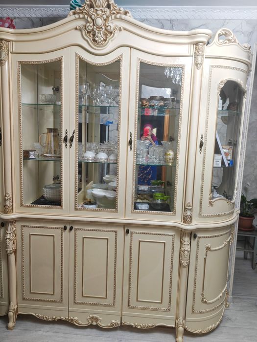 продаётся мебельная стенка