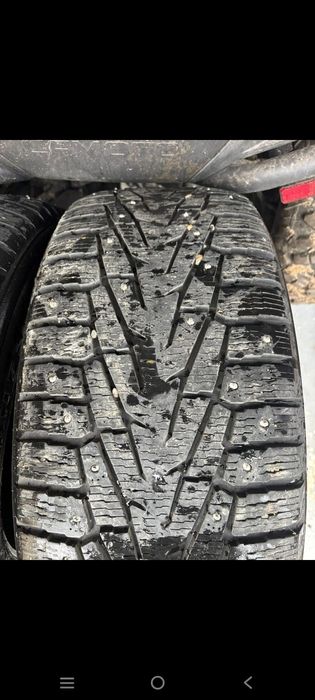 Продам зимнеи шины 285/60/18