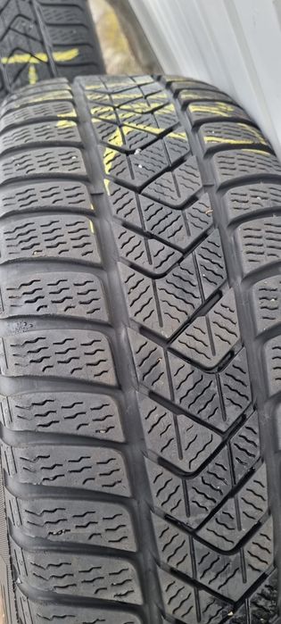 Roti iarna originale BMW X3 G01 X4 G02 18 toli Pirelli styling 618