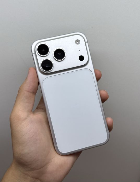 iPhone 14 Pro (17 Pro korpus)