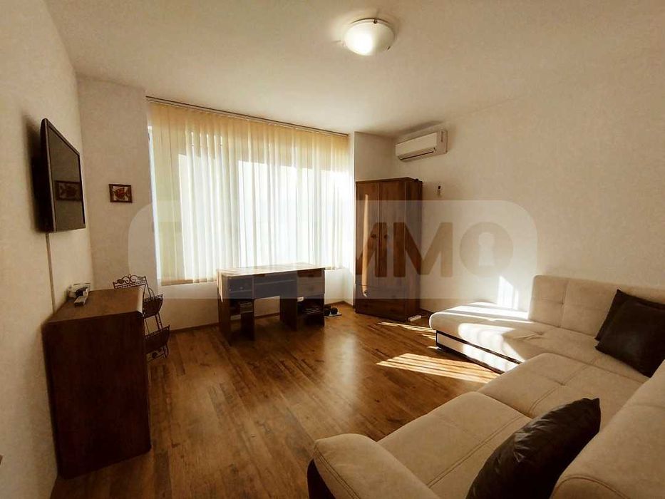 Дава се под наем Четиристаен апартамент в к.к. Св.Св. Константин и Елена - 125 кв.м за 1200 € - Снимка #3